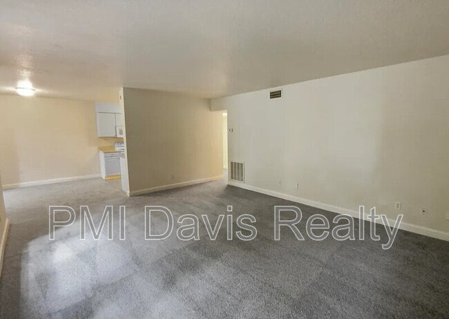 Photo - 1800 Park Ave Unit 339