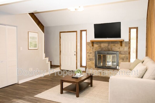 Building Photo - 22 S Germantown Rd