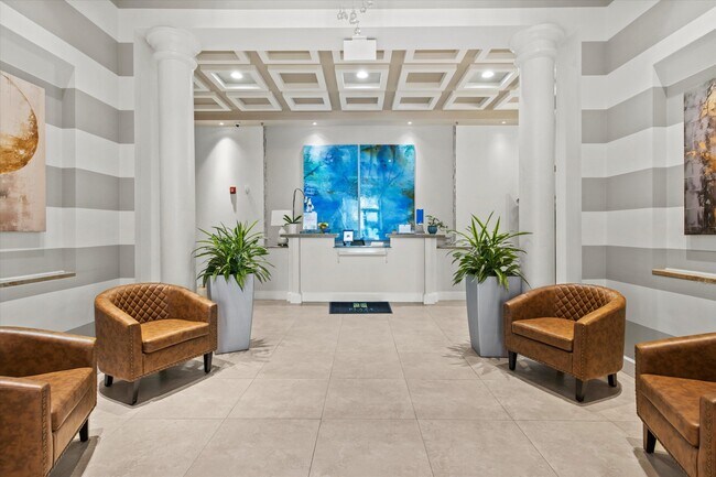 Photo - 300 S Duval St Unidad 602