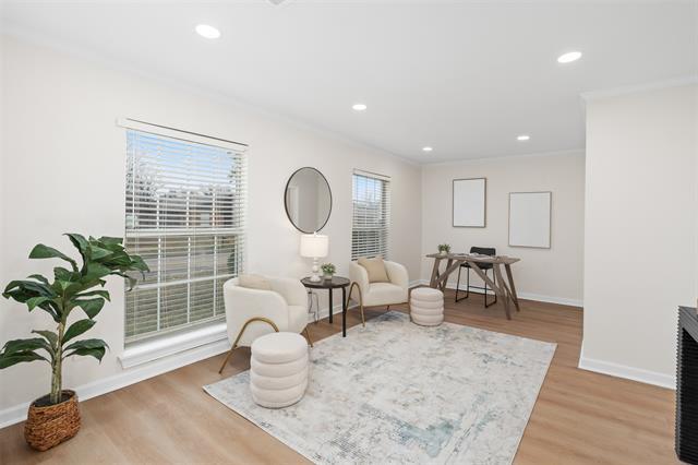 Photo - 8822 Miami Dr