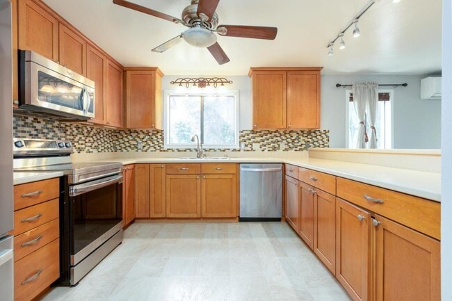 Photo - 91-1048 Panapanapuhi St