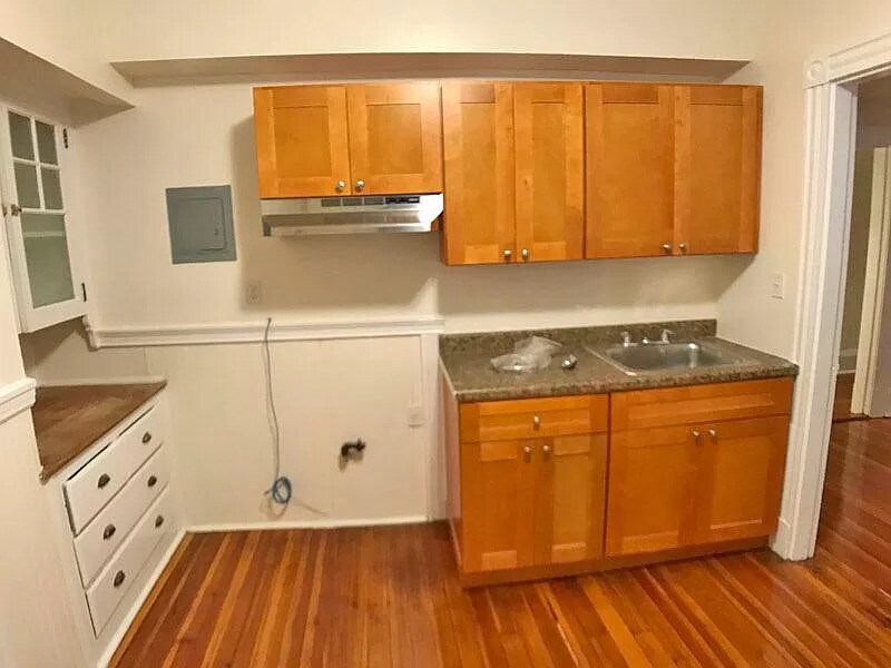 Photo - 881 Massachusetts Ave (Cambridge, MA)