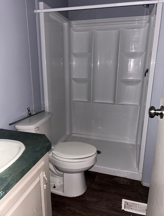 Photo - 129 George Ln