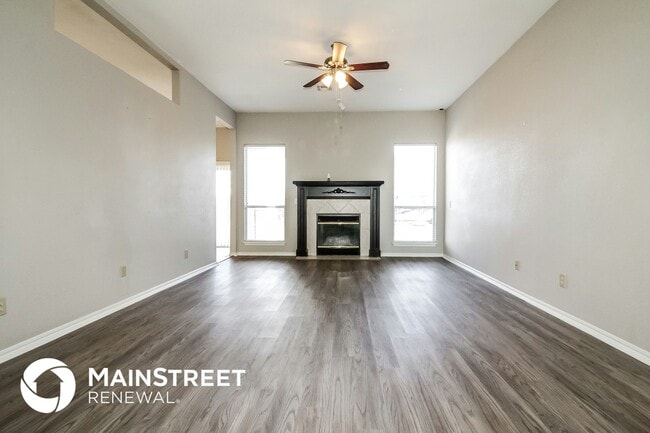 Photo - 1213 Dustin Dr House