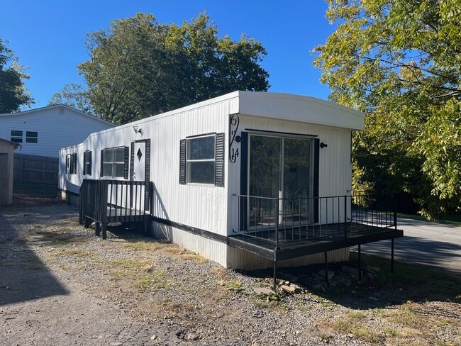 Photo - 35 Brookdale Rd