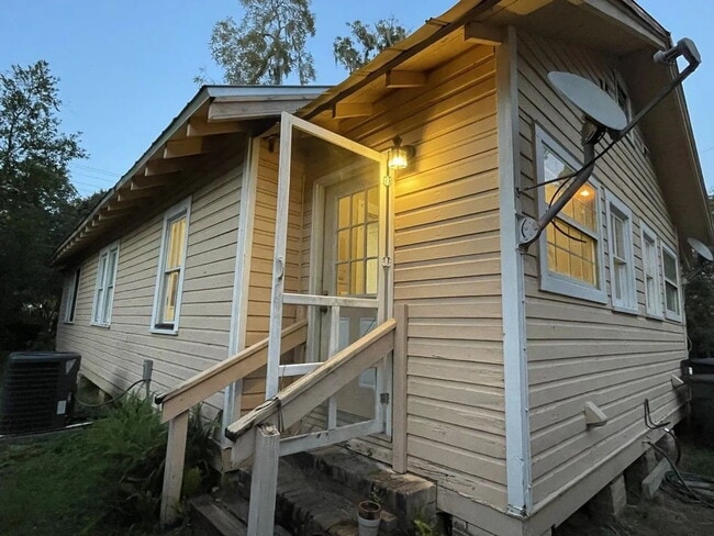 Photo - Affordable 1/1 next to Cascades Park!