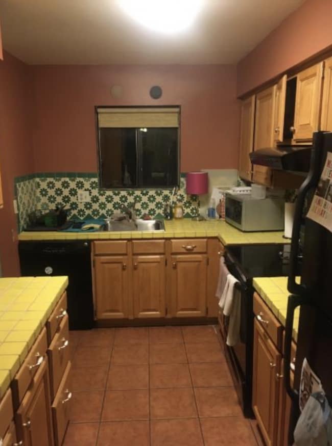 Photo - "Charming 2-Bed, 2-Bath Boulder Apartment with Cozy Fireplace and Spacious 1030 Sq Ft Layout!" Unit 102B