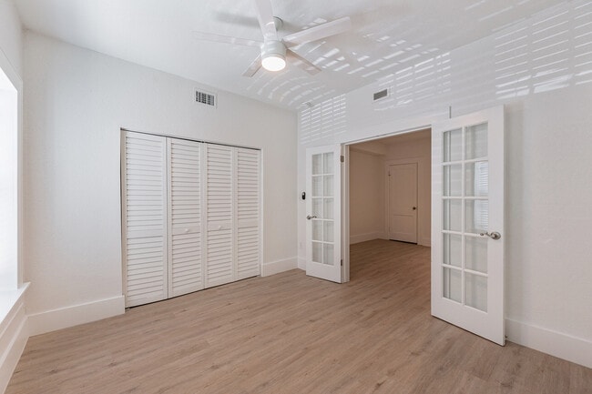 Photo - 224 South Melville