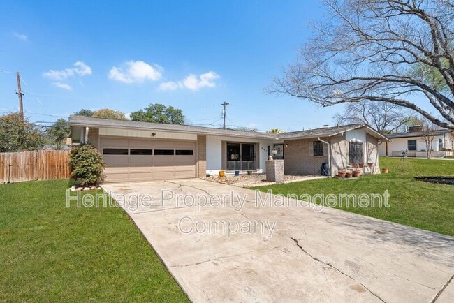 Photo - 303 Marquis Ln