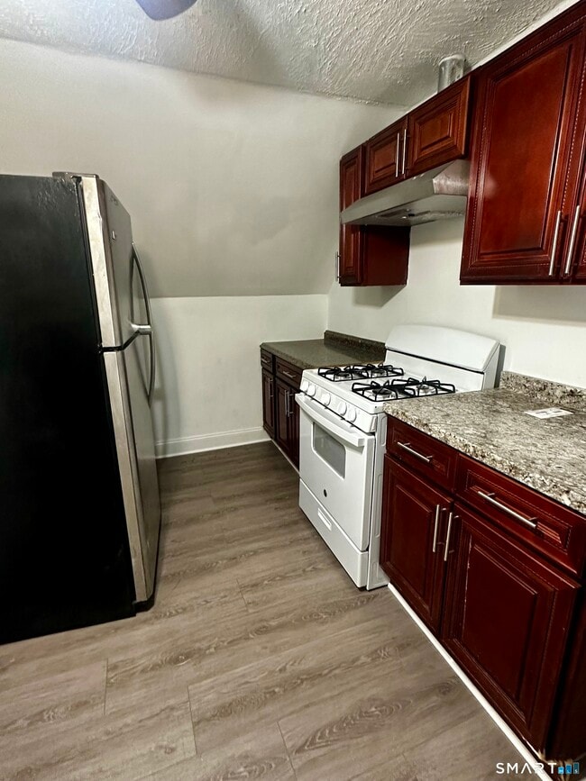 Photo - 147 Helen St Unit 3