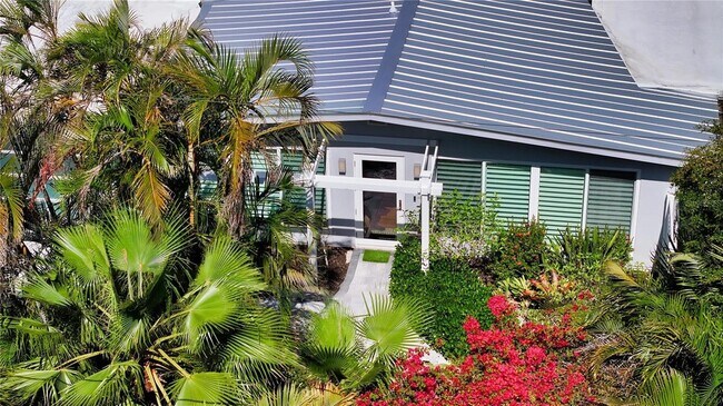 425 McKinley Dr