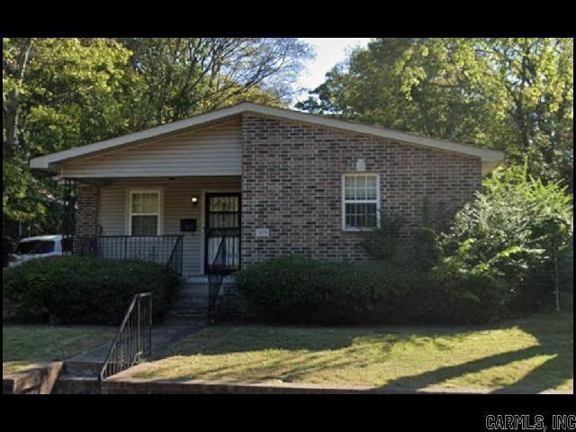 Photo - 3015 S Gaines St