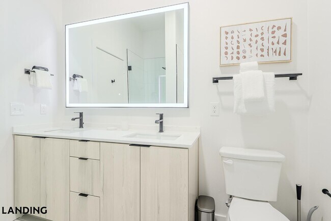 Photo - 2623 Keene St Unidad 591