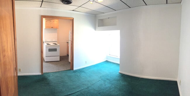 Photo - 832 Evergreen Ave Unit Apt #3