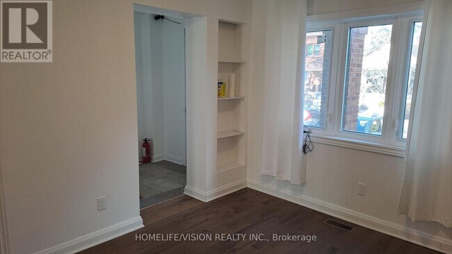 Photo - 143 Belgravia Ave