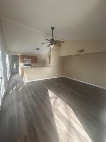 Photo - 4616 Nervin St