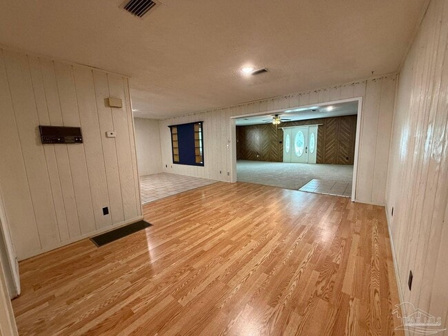Photo - 4801 Berryhill Rd