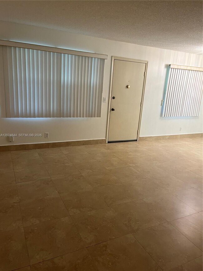 13500 SW 1st St Unit 112U