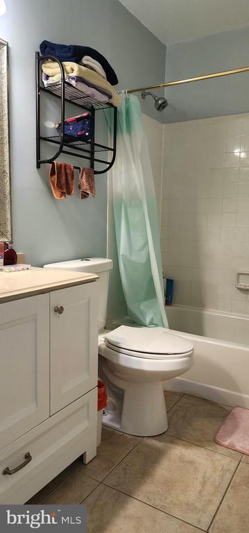 Photo - 10204 Ashbrooke Ct Unidad 11