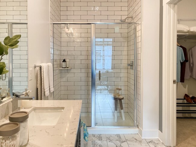 Photo - The Pearl at Marina Shores