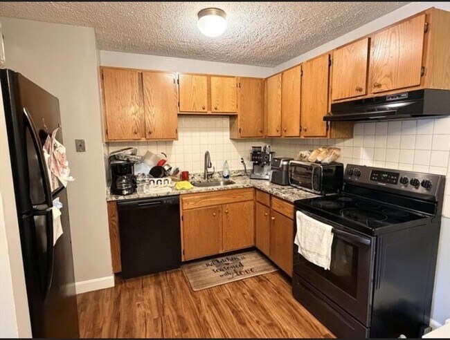 Photo - 1 Universal St Unit 9