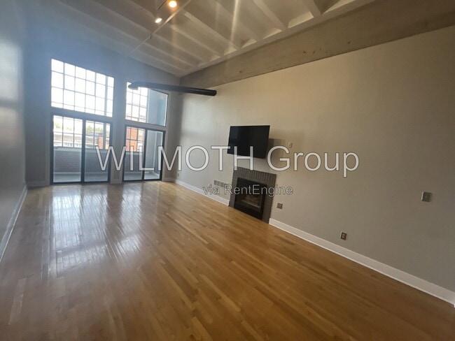 Photo - 611 N Park Ave