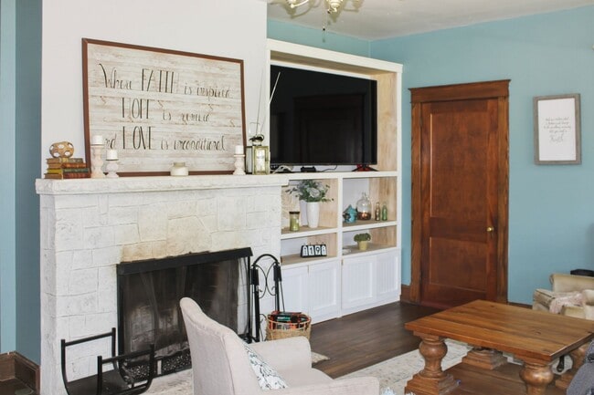 Photo - 5 bedroom on 2 acres