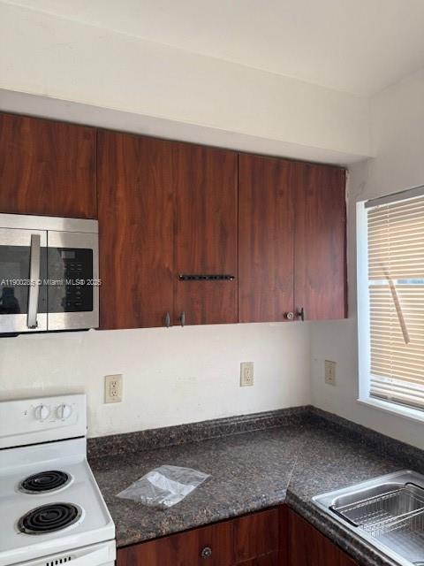 Photo - 8430 NW 2nd Ave Unidad 8430