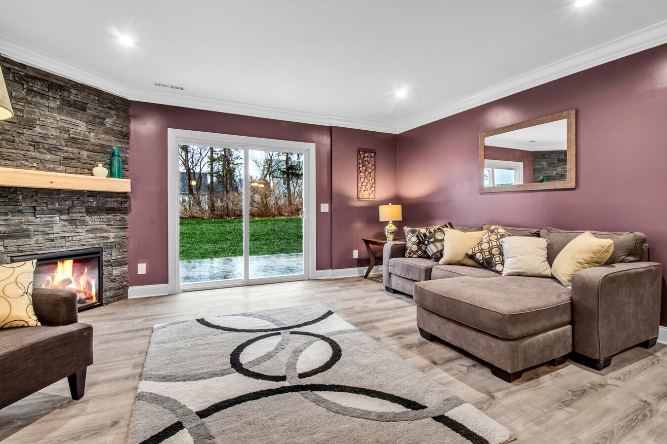 Photo - 11290 Broadway St