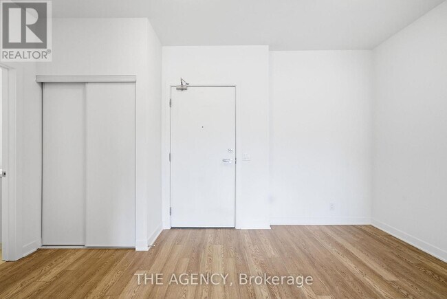 Photo - 51 Clarington Blvd Unité 316