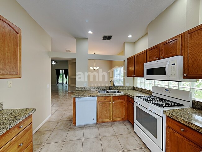 Photo - 6223 Blackberry Ln