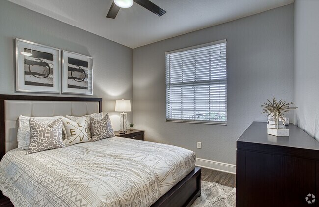 Broadmoor - 2nd Bedroom