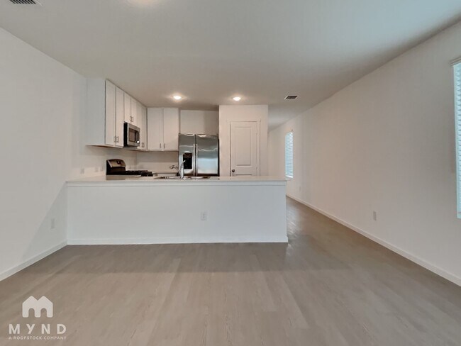 Photo - 415 Indian Blossom