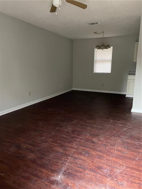 Photo - 209 Urbana Oaks Cir