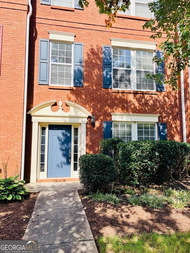Building Photo - 3329 Chastain Gardens Dr NW