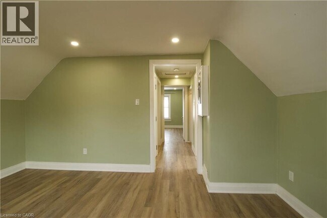 Photo - 1243 Langmuir Ave