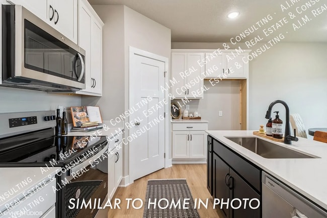 Photo - 3302 NE Fawn Ln