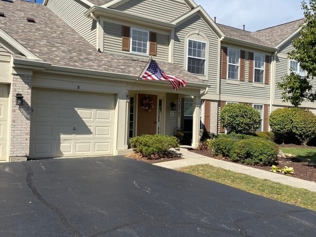 Building Photo - 13922 S Bristlecone Dr Unit B