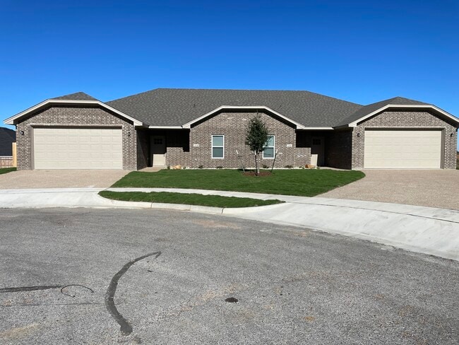 Photo - 706 Tower Mill Ct