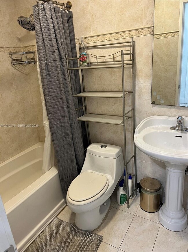 Photo - 382 NE 113th St Unit 0