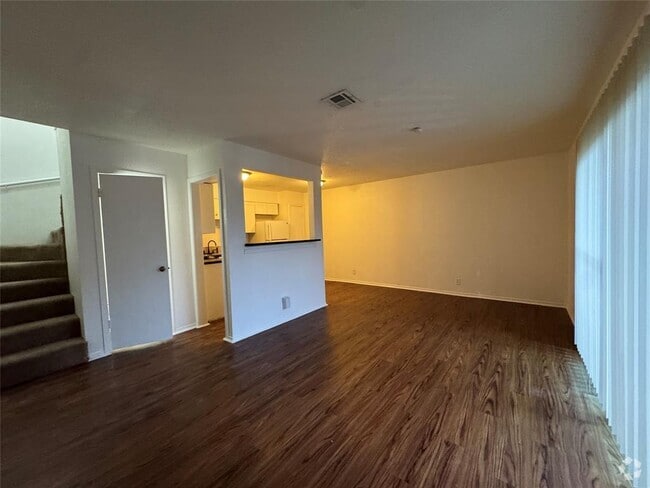 Building Photo - 4908 West Gate Blvd Rental
