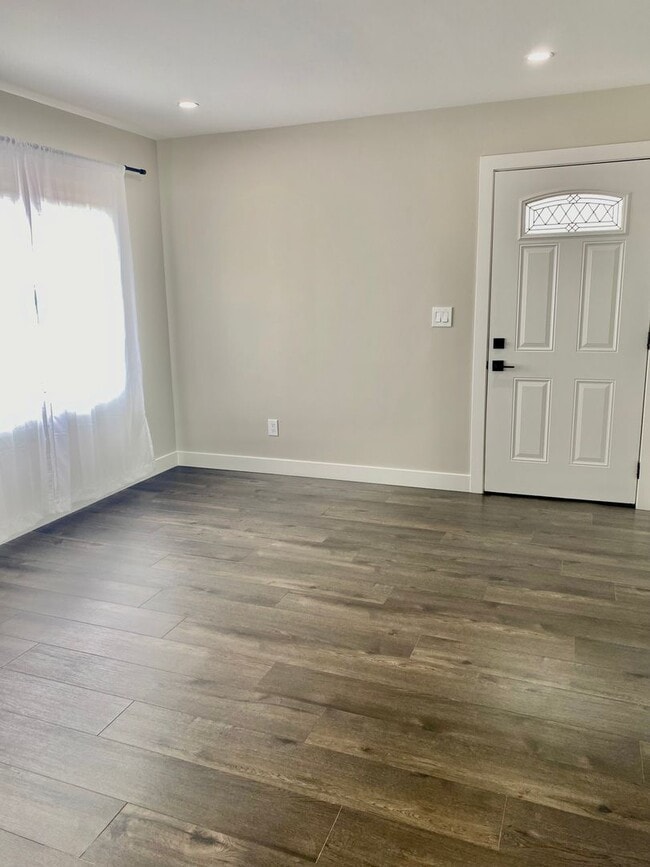 Photo - 4331-4333 Brookdale Unit 4331 Brookdale