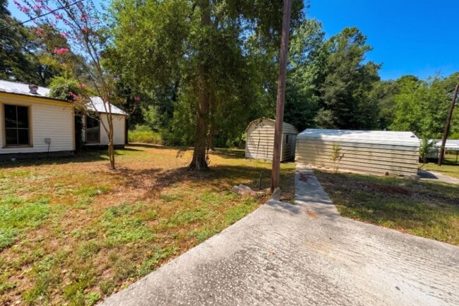 1110 Greenbelt Dr