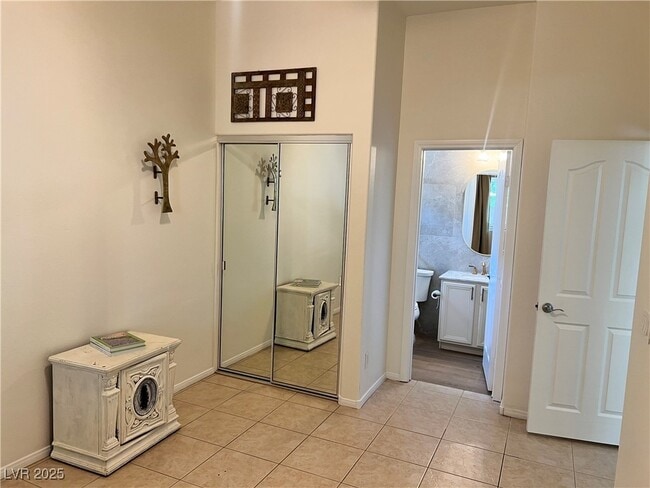 Building Photo - 11736 Hugana Pl