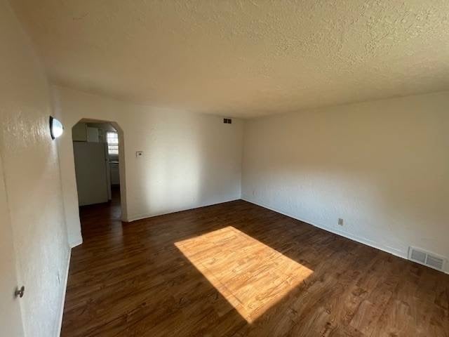 1718 Loftsgordon Ave