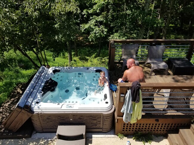 Photo - 237 Bedstraw Way