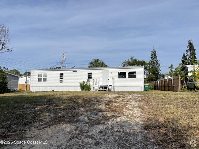 Building Photo - 7002 Ash Dr Rental