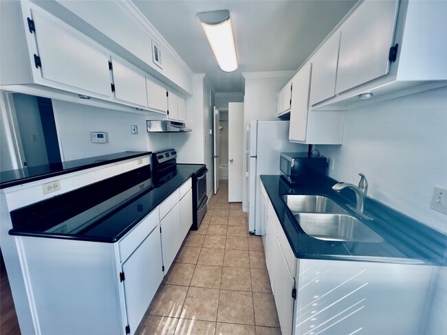 Photo - 2750 Holly Hall St Unit 602