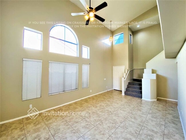 Photo - 250 W Juniper Ave