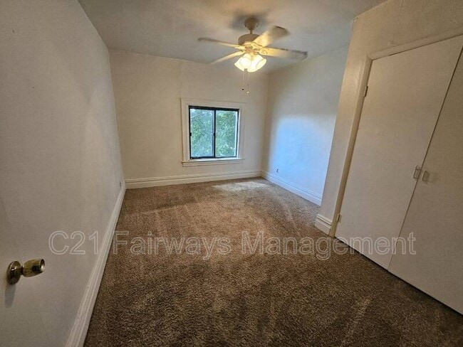 Photo - 1907 Delaware Ave